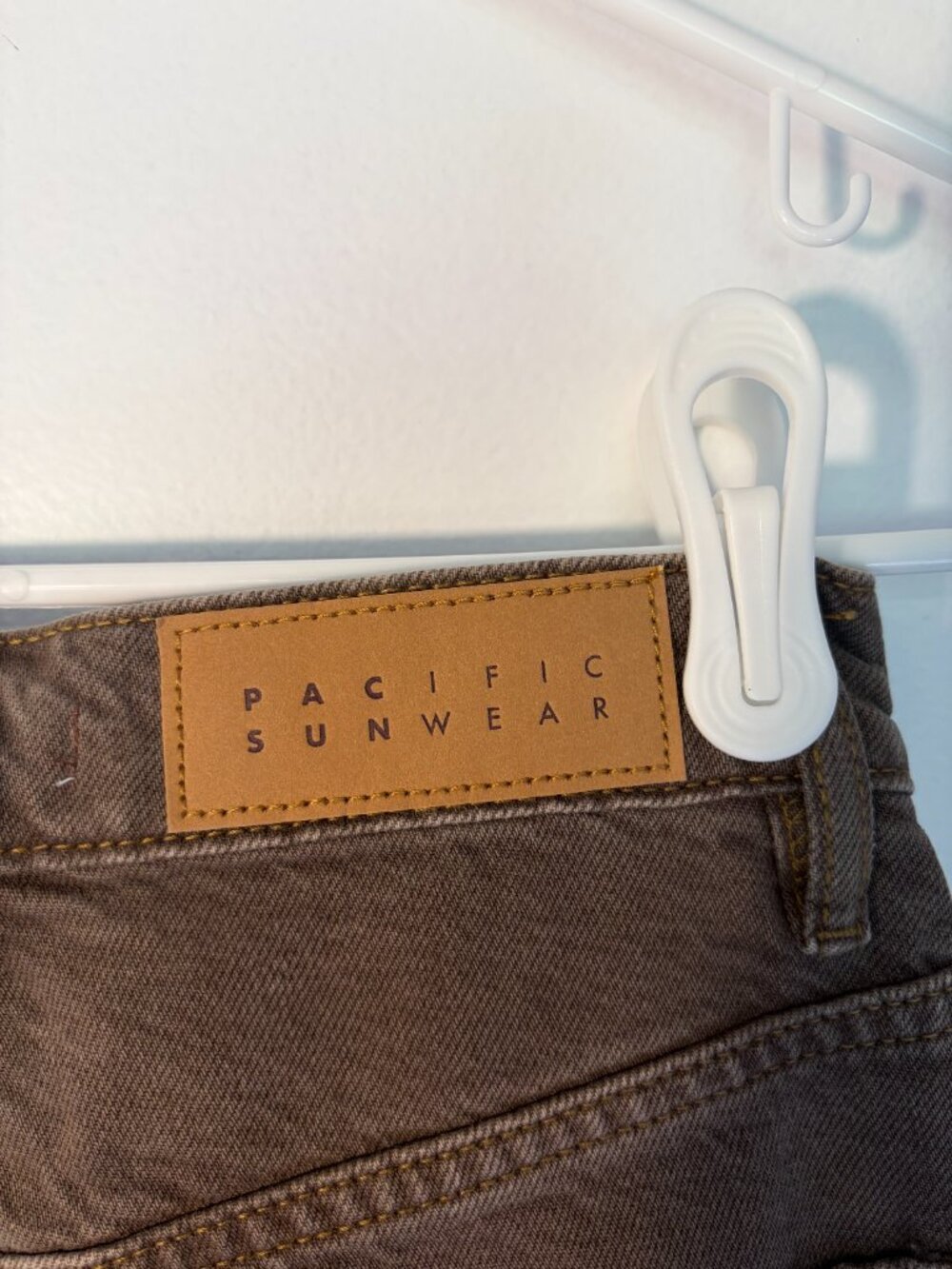 Pacsun High Rise Bootcut Brown Wash Button Fly Jeans - Picture 6 of 7
